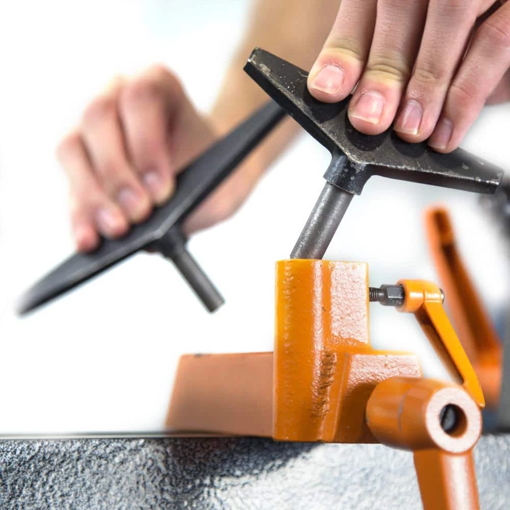 3.2 Amp 8 in. x 13 in. Variable Speed Mini Benchtop Wood Lathe by WEN 5 3.2 Amp 8 in. x 13 in. Variable Speed Mini Benchtop Wood Lathe by WEN - Image 3